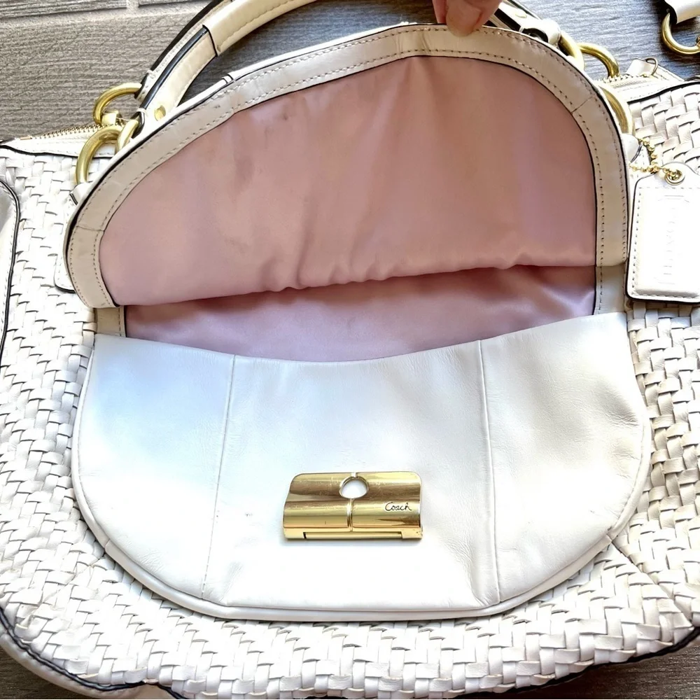 Coach Vintage Plaid Beige Leather Shoulders/Crossbody/Satchels Bag